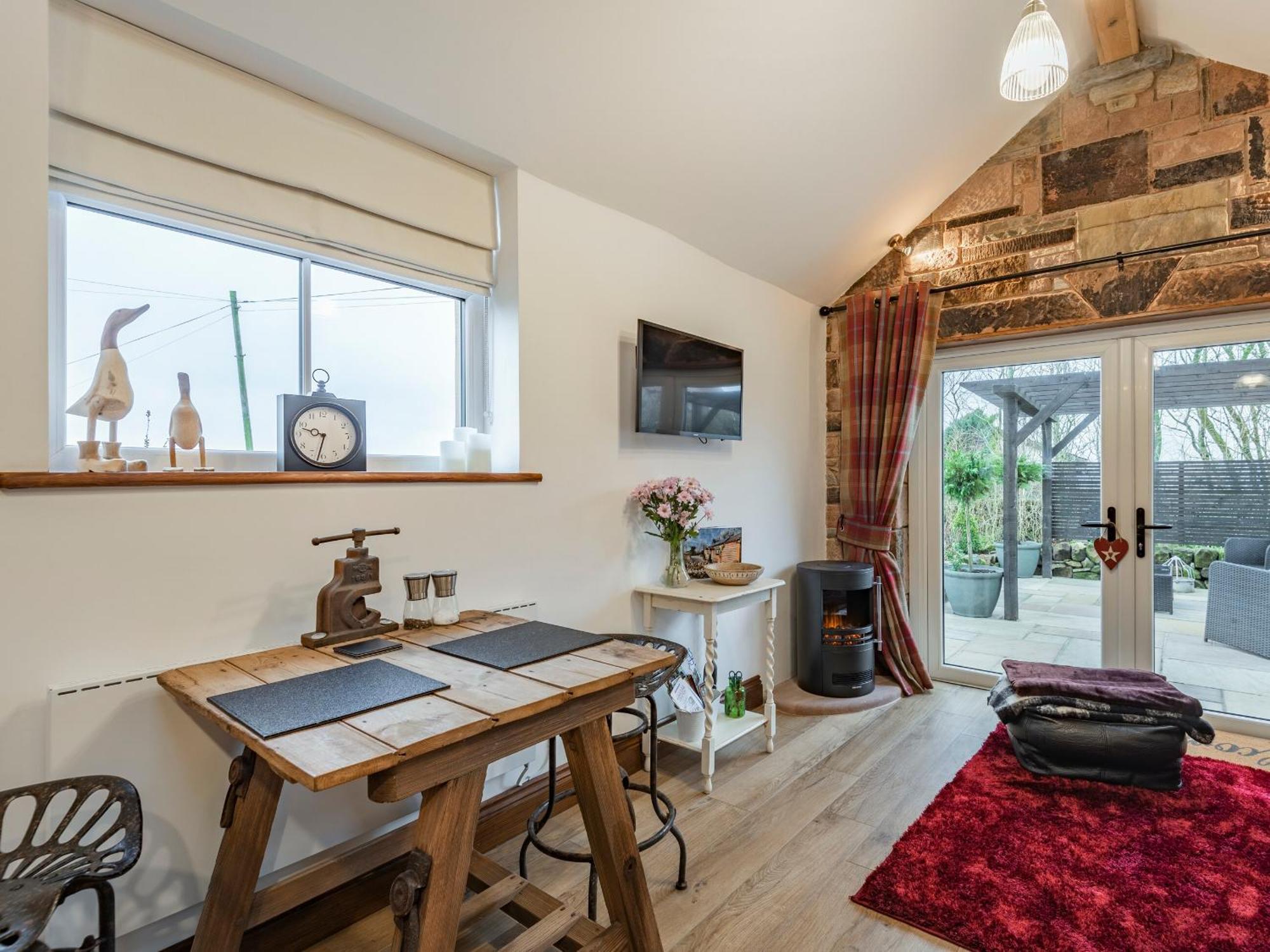 Little Pines Lodge Rushton Spencer Экстерьер фото